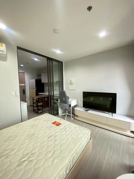 Life Sathorn Sierra, Bangkok, Ratchaphruek Rd, Talat Plu, Thon Buri, Bangkok, 1 Bedroom, 29 sqm, Condo For Rent, by ธีรดนย์ ชาวปากน้ำ, 11860767 - DDproperty.com