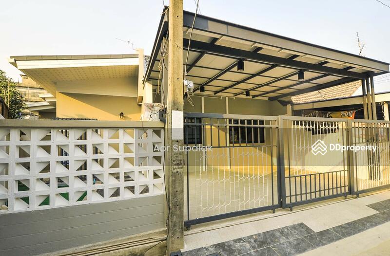 For Sale - 3BR Townhouse near CDC, Bangkok