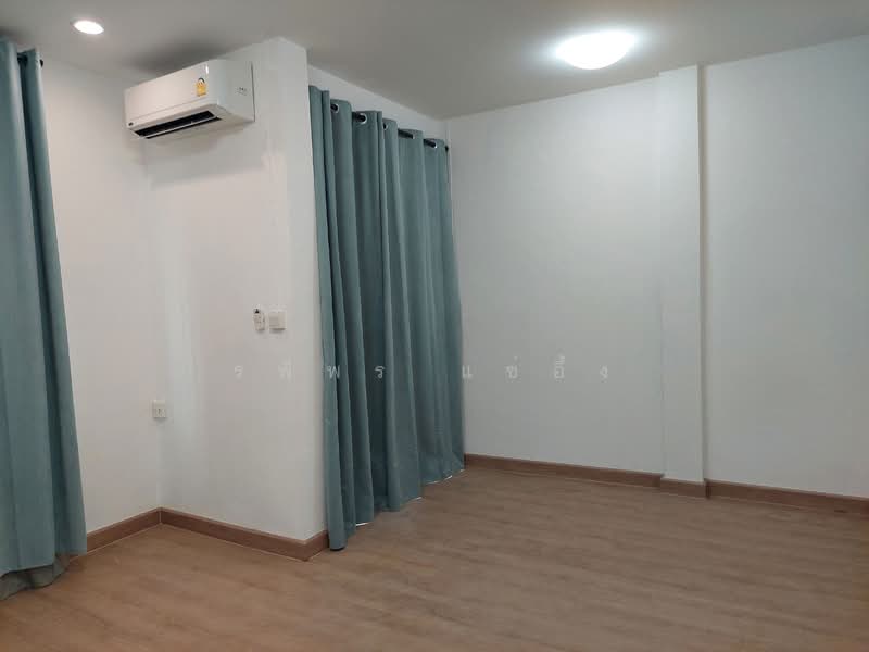 รามอินทรา 8 แยก 5 แขวงอนุสาวรี บางเขน กรุงเทพ, Bangkok, Anusaowari, Bang Khen, Bangkok, 2 Bedrooms, 160 sqm, Townhouse For Sale, by รพีพร แซ่อึ้ง, 11861163 - DDproperty.com