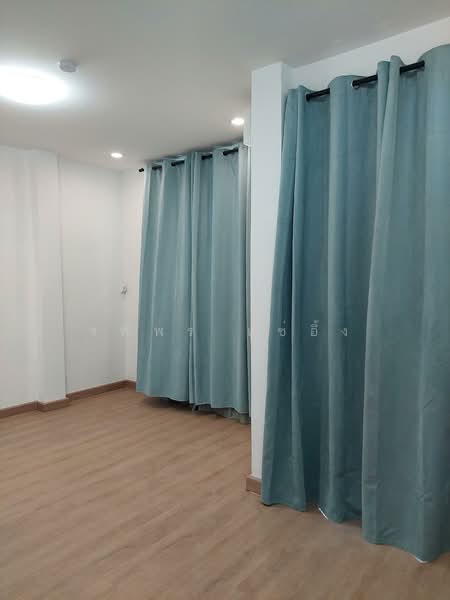 รามอินทรา 8 แยก 5 แขวงอนุสาวรี บางเขน กรุงเทพ, Bangkok, Anusaowari, Bang Khen, Bangkok, 2 Bedrooms, 160 sqm, Townhouse For Sale, by รพีพร แซ่อึ้ง, 11861163 - DDproperty.com