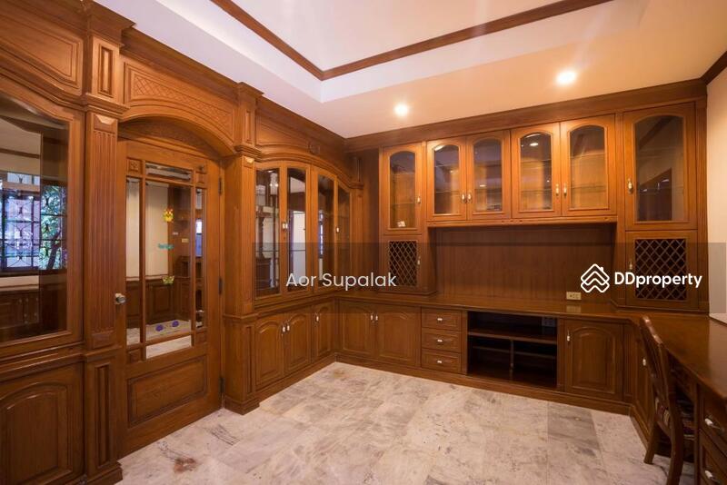 For Sale - Pricha Lam Phet Village, Bangkok