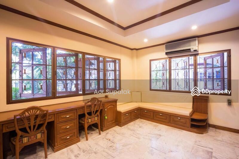 For Sale - Pricha Lam Phet Village, Bangkok