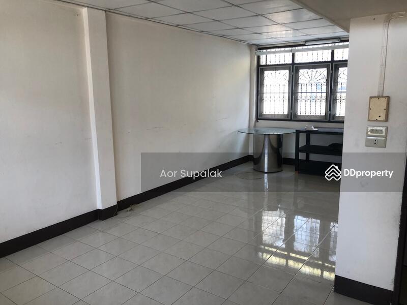 For Sale - Townhouse In Ekkamai For Sale, Bangkok