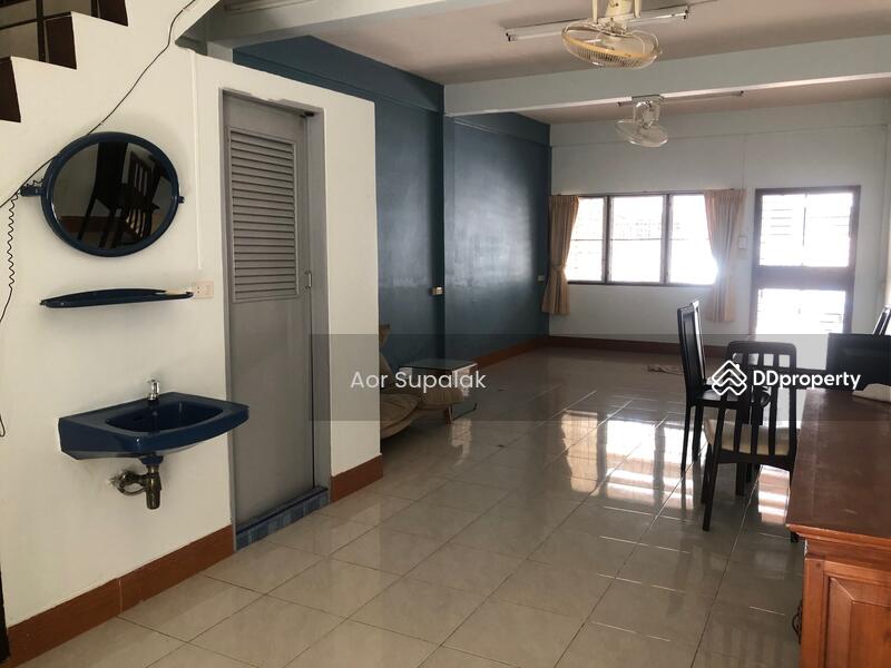 For Sale - Townhouse In Ekkamai For Sale, Bangkok