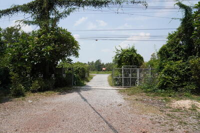 ขาย - ขายที่ดินพร้อมกิจการรีสอร์ท ทำเลทอง บนเส้นทางเดินทางหลัก ต.หัวงัว อ.ยางตลาด จ.กาฬสินธุ์, กาฬสินธุ์