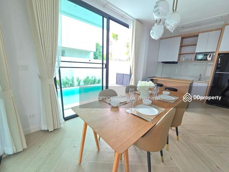 For Rent - Quiet Modern Pool Villa for Rent in SanPakWhan, Chiang Mai