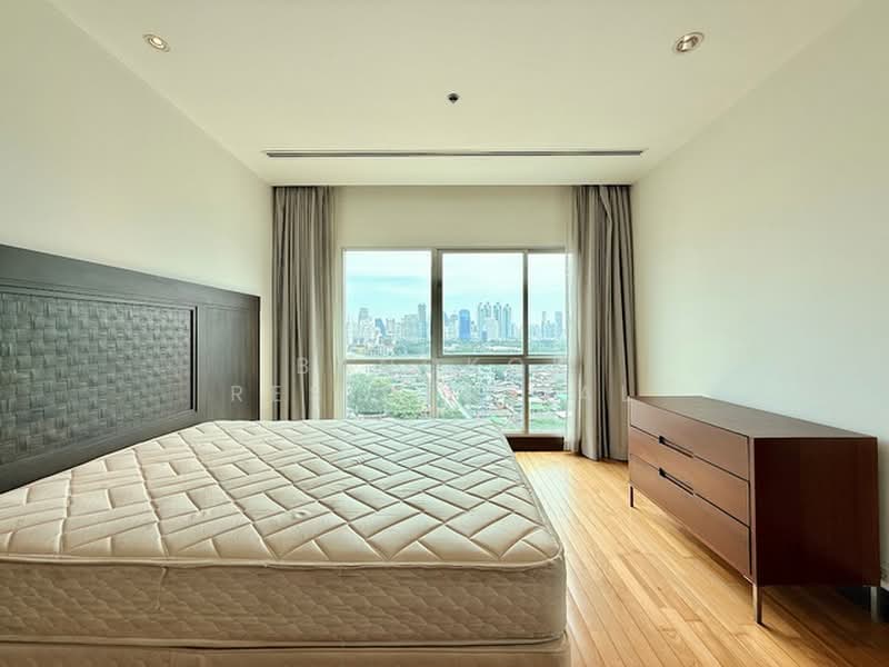 Royal Residence Park, Bangkok, 99 Royal Resident Park Lumphini, Lumphini, Pathum Wan, Bangkok, 4 Bedrooms, 275 sqm, Condo For Rent, by Bangkok Residential, 11862066 - DDproperty.com