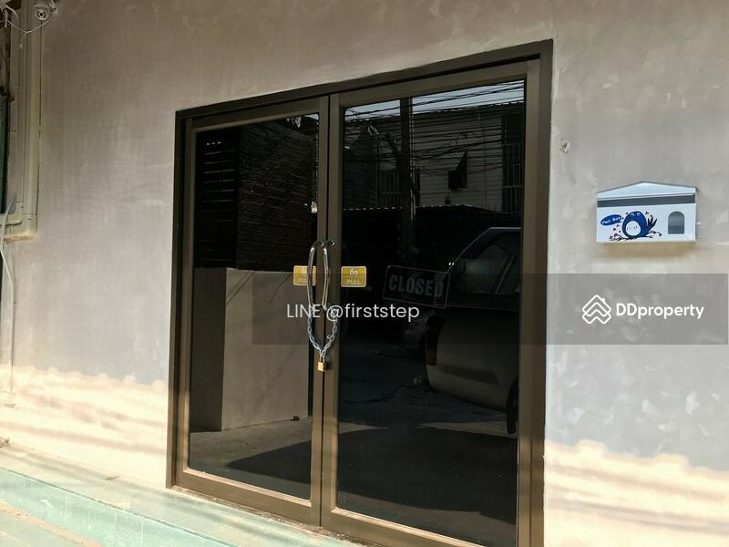 For Rent - 2-unit, 5-storey commercial building, Rama 9 Fortune, Bangkok