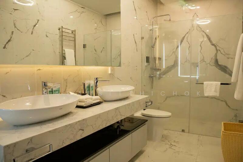 For Sale - วิลล่าหรู 5 ห้องนอน ใกล้หาดลายัน, Phuket