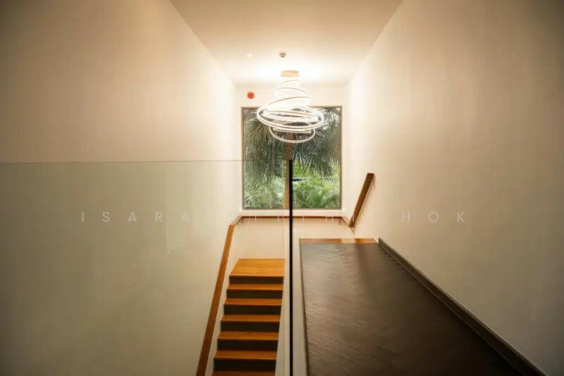 For Sale - วิลล่าหรู 5 ห้องนอน ใกล้หาดลายัน, Phuket