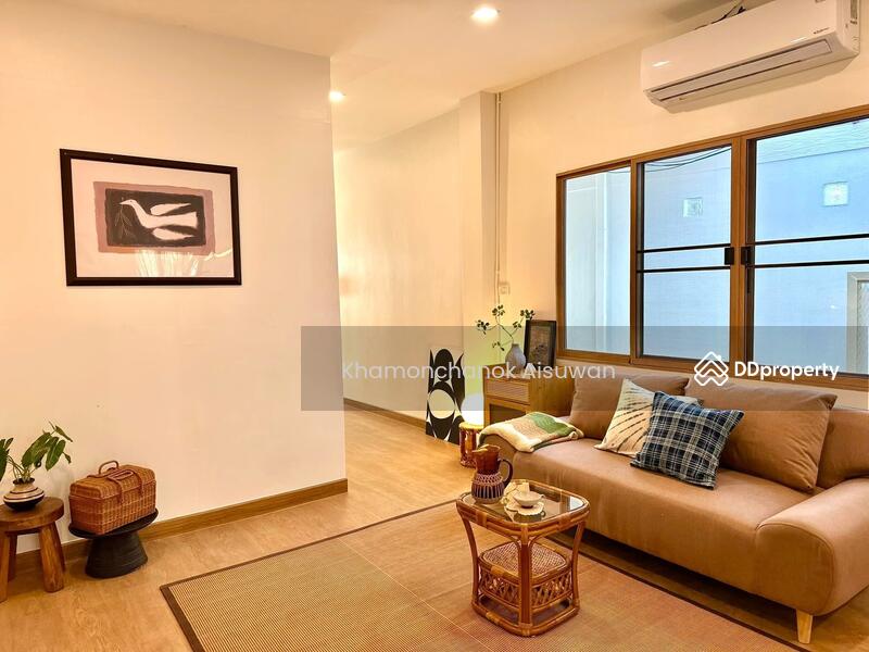 For Sale - 2 Bedrooms Townhouse for Rent and Sale in Wat Ket, Chiang Mai