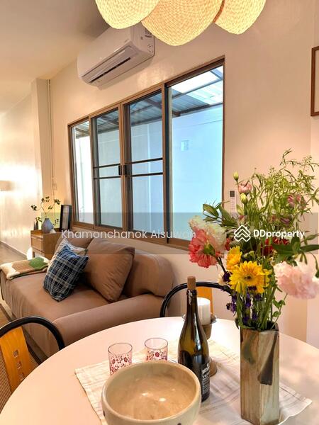 For Sale - 2 Bedrooms Townhouse for Rent and Sale in Wat Ket, Chiang Mai