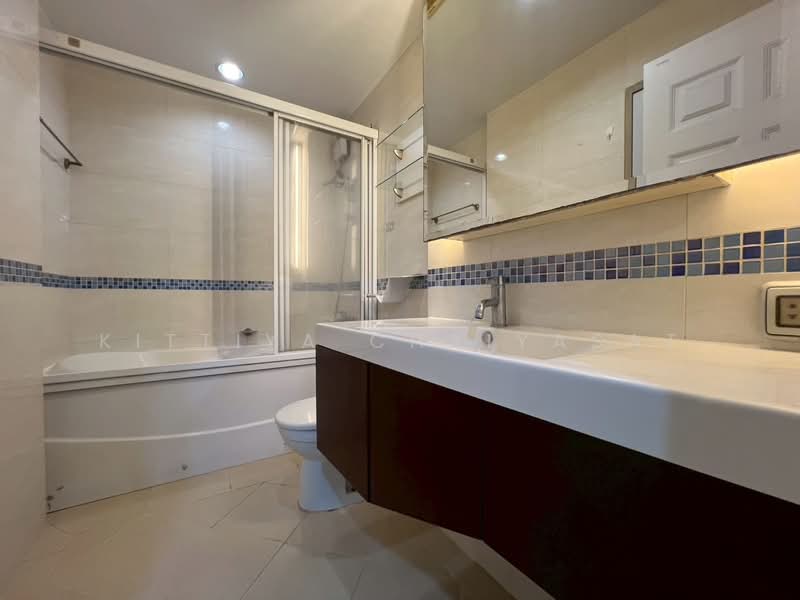 Life @ Ratchada-Huai Khwang, Bangkok, 189 Pracharatbamphen Road, Huai Khwang, Huai Khwang, Bangkok, 2 Bedrooms, 65 sqm, Condo For Rent, by Kittiya Chaiyasat, 11862293 - DDproperty.com