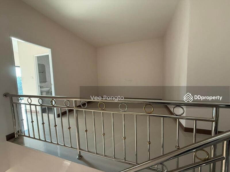 ขาย - Spacious 3 Bedrooms Townhome in the Heart of Hua Hin City, ประจวบคีรีขันธ์