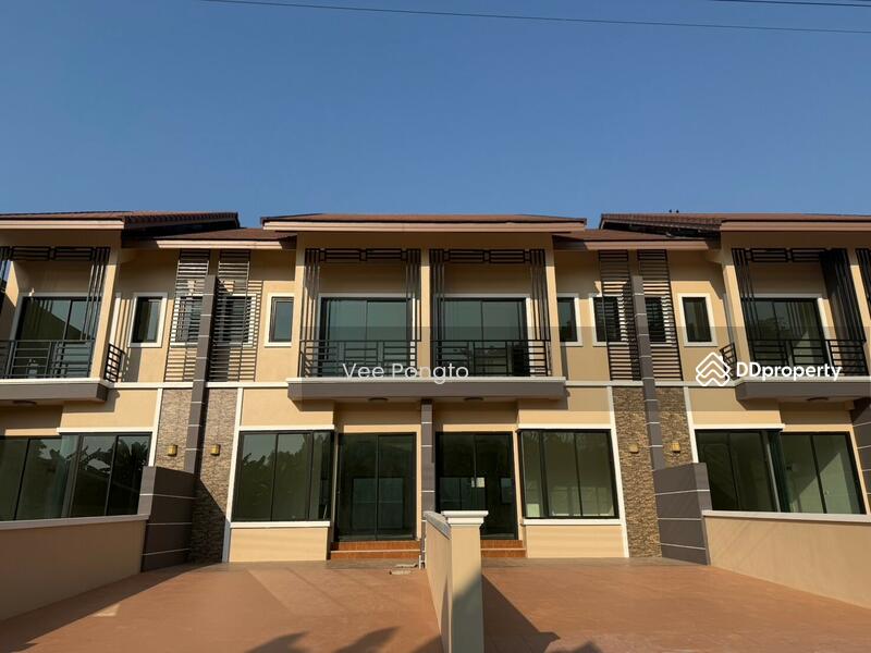 ขาย - Spacious 3 Bedrooms Townhome in the Heart of Hua Hin City, ประจวบคีรีขันธ์