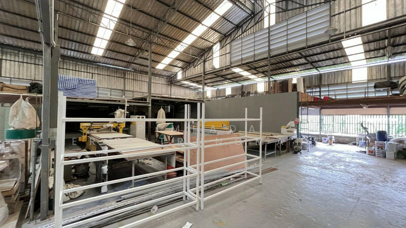 โรงงาน ย่านลำลูกกา บึงคำพร้อย, Pathum Thani, - -, Bung Kham Proi, Lam Luk Ka, Pathum Thani, , 1,600 sqm, Warehouse/Factory For Sale, by Pimlada Lertritrungmanee, 11862528 - DDproperty.com