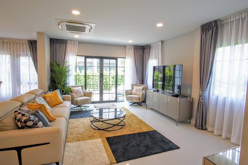 Centro Bangna, Samut Prakan, 111 Soi 3, Bang Kaeo, Bang Plee, Samut Prakan, 4 Bedrooms, 300 sqm, Single Detached House For Rent, by YTD Land&houses Real Estate Agency, 11862619 - DDproperty.com
