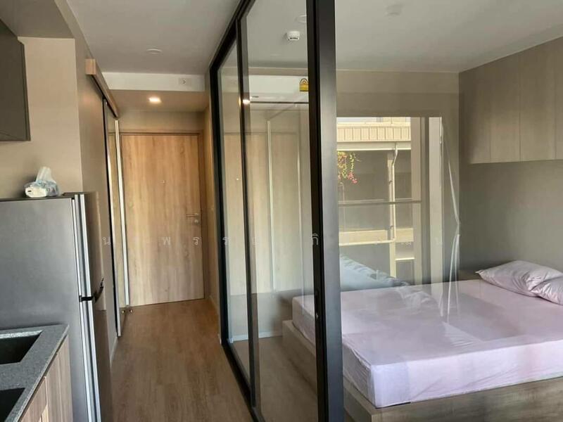Blossom Condo @ Sathorn-Charoenrat, Bangkok, Charoen Rat Road, Thung Wat Don, Sathon, Bangkok, 1 Bedroom, 30 sqm, Condo For Rent, by นรพรรณ กิติวัฒน์, 11862622 - DDproperty.com