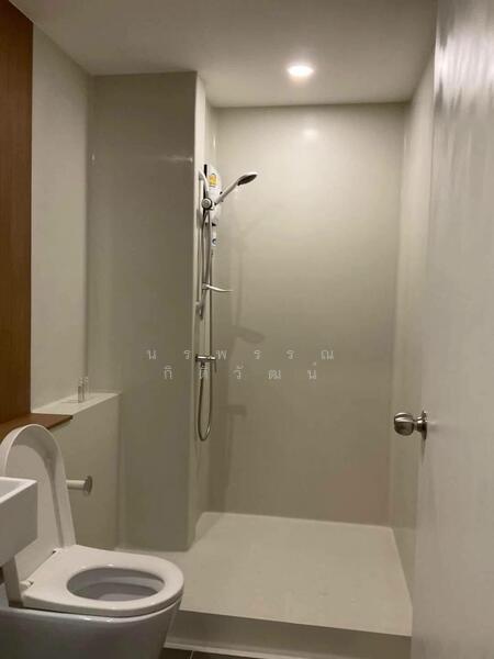 Blossom Condo @ Sathorn-Charoenrat, Bangkok, Charoen Rat Road, Thung Wat Don, Sathon, Bangkok, 1 Bedroom, 30 sqm, Condo For Rent, by นรพรรณ กิติวัฒน์, 11862622 - DDproperty.com