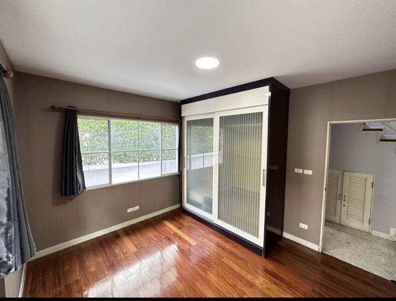 Nantawan Suanluang Rama 9, Bangkok, Chaloem Phra Kiat Rama 9, Soi 62, Dok Mai, Prawet, Bangkok, 4 Bedrooms, 300 sqm, Single Detached House For Rent, by vanee chiracharasporn, 11862682 - DDproperty.com