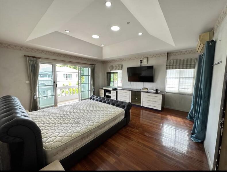Nantawan Suanluang Rama 9, Bangkok, Chaloem Phra Kiat Rama 9, Soi 62, Dok Mai, Prawet, Bangkok, 4 Bedrooms, 300 sqm, Single Detached House For Rent, by vanee chiracharasporn, 11862682 - DDproperty.com