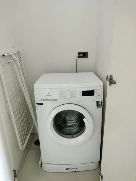 Wyne Sukhumvit, Bangkok, 1120 Sukhumvit Road, Phra Kanong, Khlong Toei, Bangkok, 1 Bedroom, 32 sqm, Condo For Rent, by Netsanthiah Ai, 11862695 - DDproperty.com