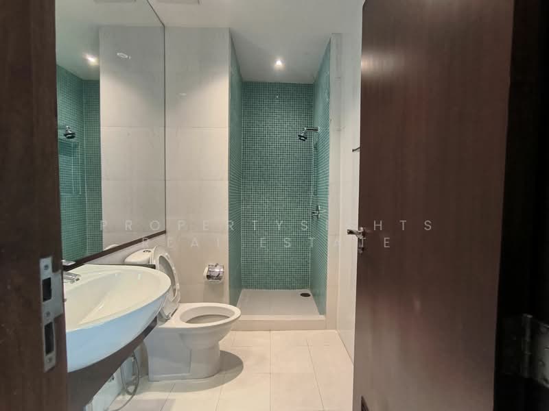 Royal Residence Park, Bangkok, 99 Royal Resident Park Lumphini, Lumphini, Pathum Wan, Bangkok, 3 Bedrooms, 220 sqm, Condo For Rent, by PROPERTYSIGHTS REAL ESTATE, 11862709 - DDproperty.com