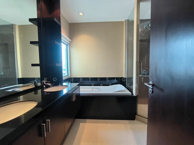 Royal Residence Park : รอยัล เรสซิเดนท์ พาร์ค, กรุงเทพ, 99 Royal Resident Park ลุมพินี, ลุมพินี, ปทุมวัน, กรุงเทพ, 220 ตร.ม., คอนโด ให้เช่า, โดย PROPERTYSIGHTS REAL ESTATE, 11862746 - DDproperty.com