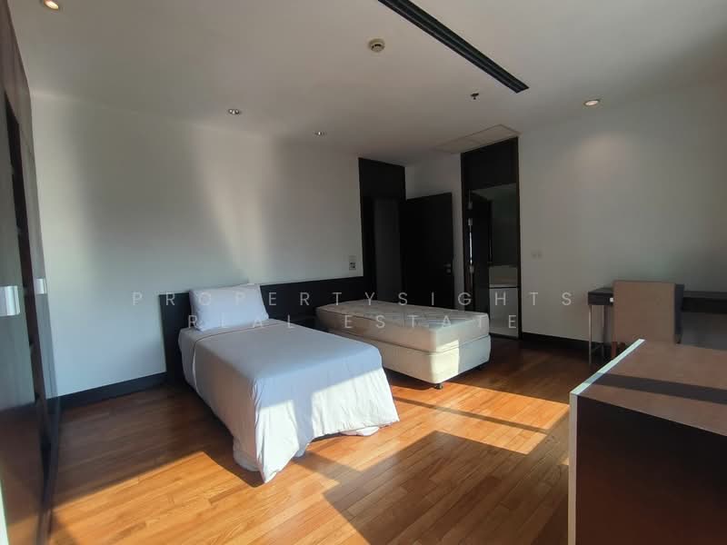 Royal Residence Park, Bangkok, 99 Royal Resident Park Lumphini, Lumphini, Pathum Wan, Bangkok, 3 Bedrooms, 220 sqm, Condo For Rent, by PROPERTYSIGHTS REAL ESTATE, 11862746 - DDproperty.com