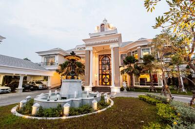 ขาย - คฤหาสน์หลังใหญ่สไตล์หรูหรา, กรุงเทพ