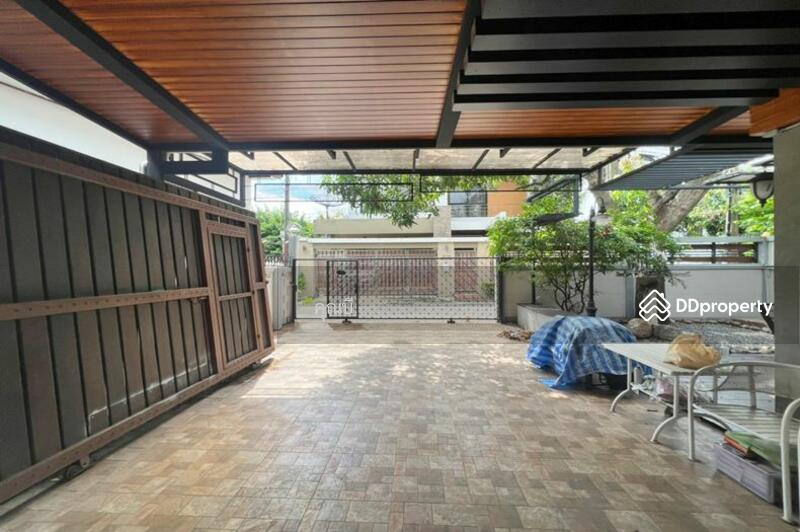 ขาย - ขายบ้านเดี่ยว 2 ชั้น 61 ตารางวา ถนนลาดพร้าว ซอยลาดพร้าว 41, กรุงเทพ