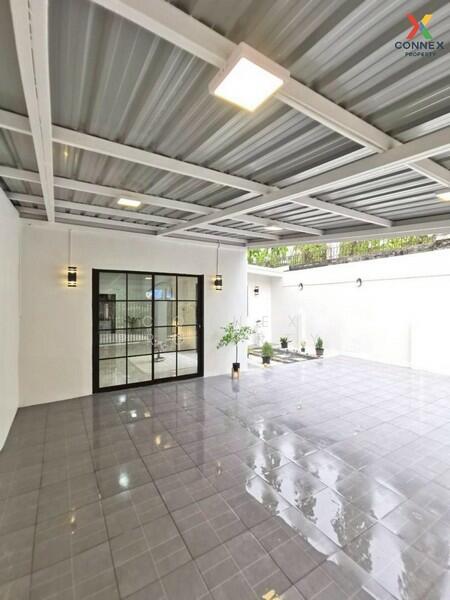 Petchpailin Condotown, Bangkok, Soi Phraya Surendra 35, Phraya Surendra Road, Bang Chun, Khlong Sam Wa, Bangkok, 3 Bedrooms, 220 sqm, Condo For Sale, by Connex Property, 11863659 - DDproperty.com