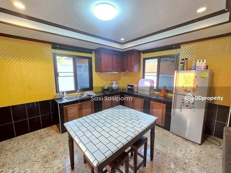 For Rent - Luxury 4 Bedrooms Pool Villa for Rent Huay Yai Pattaya, Chon Buri