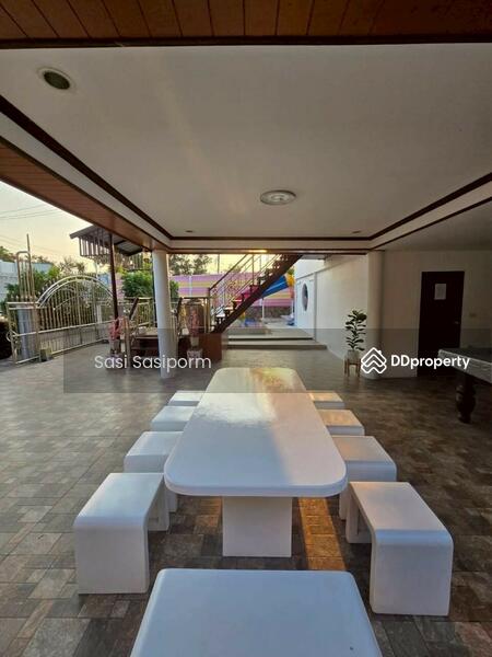 For Rent - Luxury 4 Bedrooms Pool Villa for Rent Huay Yai Pattaya, Chon Buri