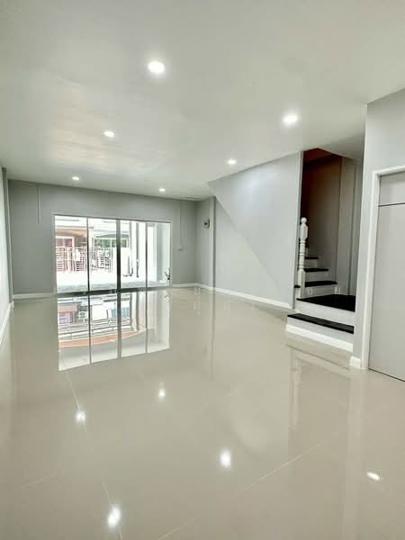 Baan Monthon 5 Kantana-Rama 5 : บ้านมณฑล 5 กันตนา-พระราม 5, นนทบุรี, ซอยกันตนา, บางม่วง, บางใหญ่, นนทบุรี, 80 ตร.ม., ทาวน์เฮ้าส์ ขาย, โดย สรภพ ยอดไชย (สีฝุ่น), 11863696 - DDproperty.com