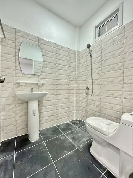 Baan Monthon 5 Kantana-Rama 5, Nonthaburi, Soi Kantana, Bang Muang, Bang Yai, Nonthaburi, 3 Bedrooms, 80 sqm, Townhouse For Sale, by สรภพ ยอดไชย (สีฝุ่น), 11863696 - DDproperty.com