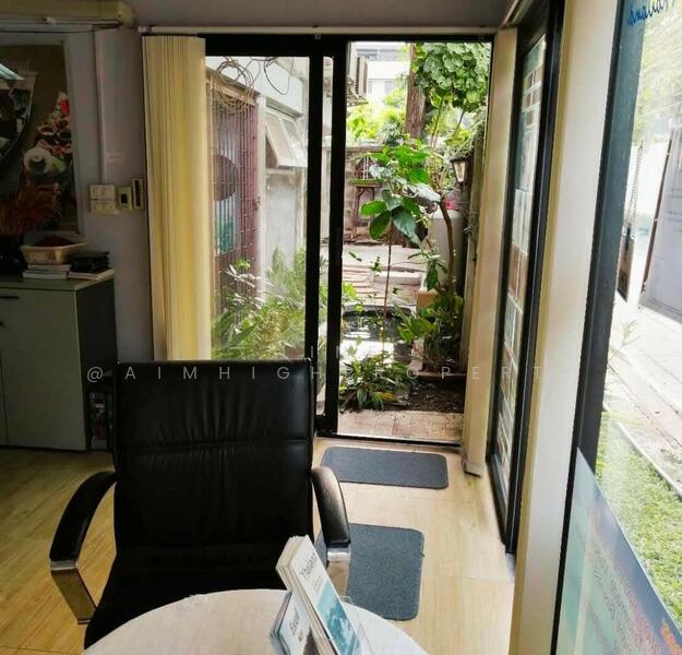 บ้านเดี่ยว 2 ชั้น สุขุมวิท 31 : 2-storey detached house Sukhumvit 31, Near BTS Phrom Phong, กรุงเทพ, คลองตันเหนือ, วัฒนา, กรุงเทพ, 200 ตร.ม., บ้านเดี่ยว ให้เช่า, โดย LINE @AIMHIGHPROPERTY, 11863789 - DDproperty.com