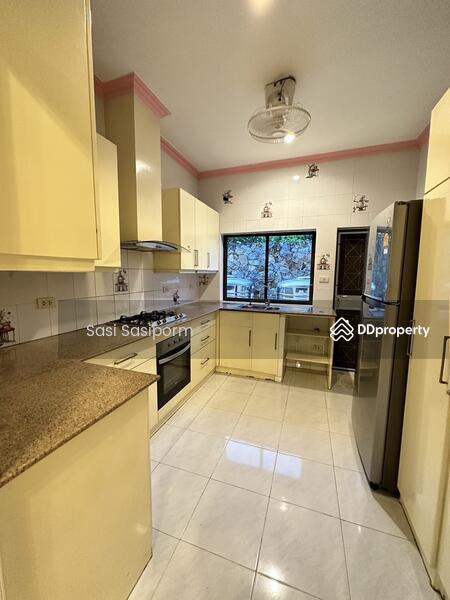 For Rent - 4 Bedroom House for Rent nearly Park Hill 1, Chon Buri
