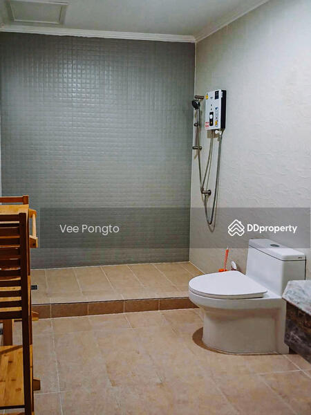 ขาย - 3 Storys Townhouse with Sea View Rooftop in Hua Hin City, ประจวบคีรีขันธ์