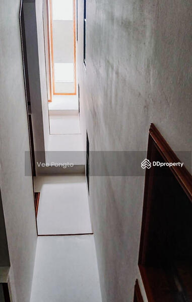 ขาย - 3 Storys Townhouse with Sea View Rooftop in Hua Hin City, ประจวบคีรีขันธ์