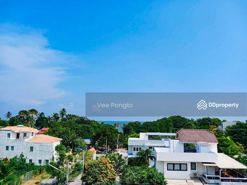 ขาย - 3 Storys Townhouse with Sea View Rooftop in Hua Hin City, ประจวบคีรีขันธ์