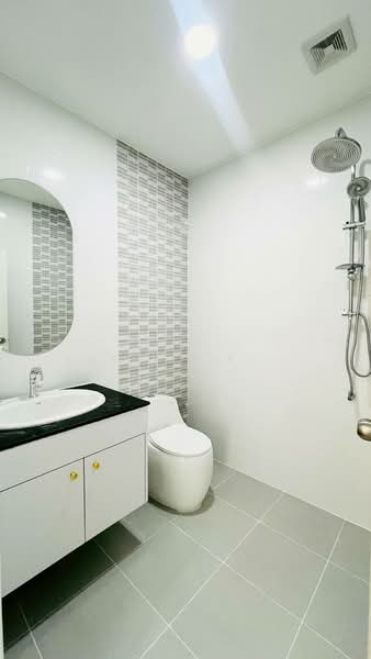 ใกล้อ่างเก็บน้ำมาบประชัน - โป่ง ตำบลหนองปรือ อำเภอบางละมุง จังหวัดชลบุรี 20150, ชลบุรี, ใกล้อ่างเก็บน้ำมาบประชัน - โป่ง, โป่ง, บางละมุง, ชลบุรี, 304 ตร.ม., วิลล่า ขาย, โดย ณิชาภา (คุณดาว) เพียจันทร์, 11865110 - DDproperty.com