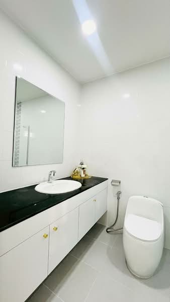 ใกล้อ่างเก็บน้ำมาบประชัน - โป่ง ตำบลหนองปรือ อำเภอบางละมุง จังหวัดชลบุรี 20150, Chon Buri (Pattaya), ใกล้อ่างเก็บน้ำมาบประชัน - โป่ง, Poong, Bang Lamung (Pattaya), Chon Buri (Pattaya), 3 Bedrooms, 304 sqm, Villa For Sale, by Nichapa Phiachan, 11865110 - DDproperty.com