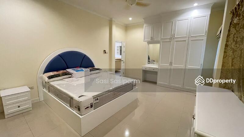 For Rent - 365 SqM House with 5 Bedrooms for Rent, Chon Buri
