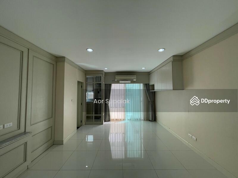 For Sale - Baan Klang Muang Rama 9 (Motorway), Bangkok