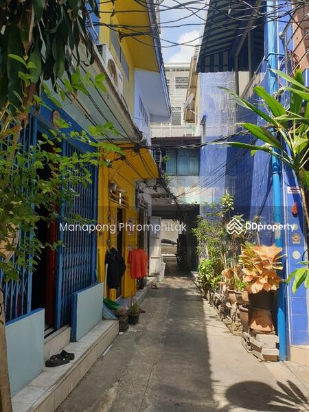 For Sale - Maha Phruettharam, Bangkok