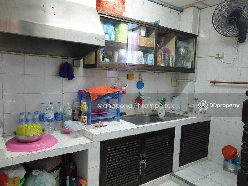 For Sale - Maha Phruettharam, Bangkok