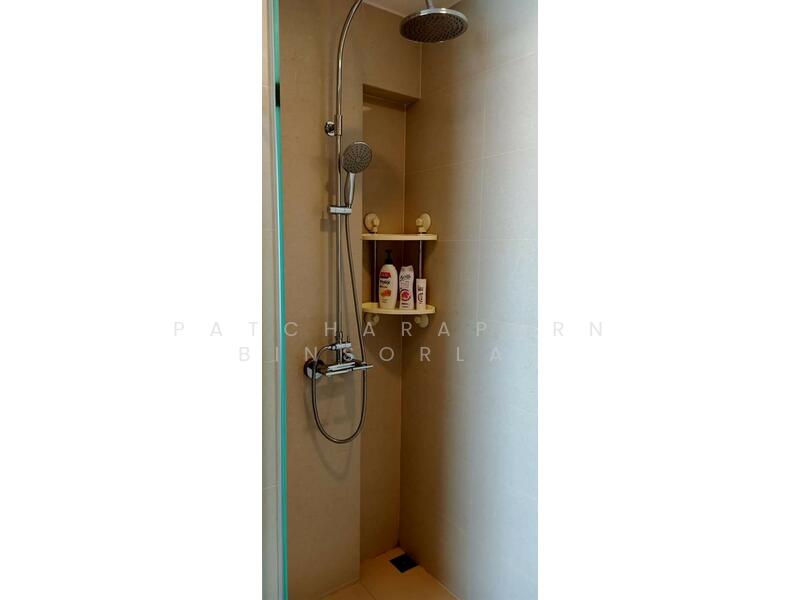 The Riviera Wongamat, Chon Buri (Pattaya), Na Kluea 16 Alley, Na Kloe, Bang Lamung (Pattaya), Chon Buri (Pattaya), 1 Bedroom, 35 sqm, Condo For Sale, by Patcharaporn Binsorlae, 11866417 - DDproperty.com