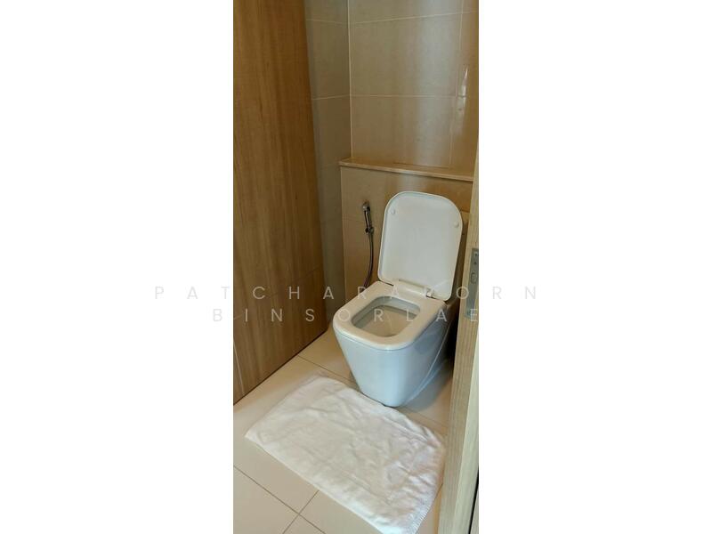 The Riviera Wongamat, Chon Buri (Pattaya), Na Kluea 16 Alley, Na Kloe, Bang Lamung (Pattaya), Chon Buri (Pattaya), 1 Bedroom, 35 sqm, Condo For Sale, by Patcharaporn Binsorlae, 11866417 - DDproperty.com