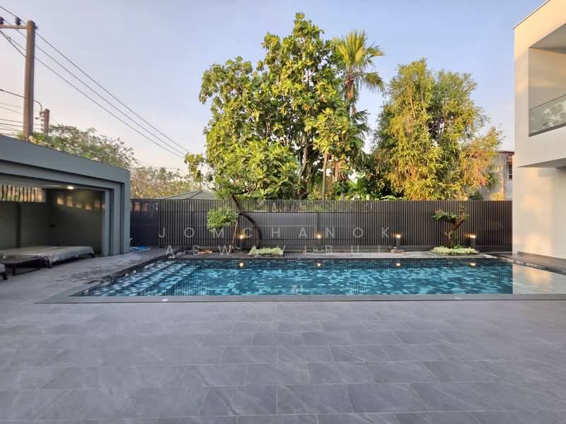 Panya Pattanakarn Village, Bangkok, Soi Phatthanakarn 30, Suan Luang, Suan Luang, Bangkok, 6 Bedrooms, 800 sqm, Single Detached House For Sale, by Jomchanok Aswavibul, 11866493 - DDproperty.com